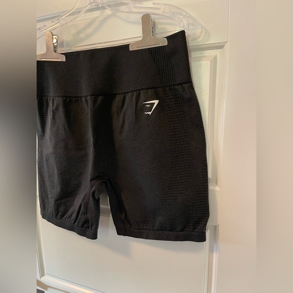 Gymshark Vital Shorts | Black Marl | XL - Picture 4 of 7